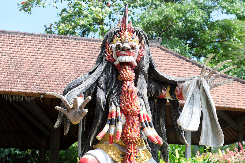 在Tirta ganga水宫的雕像，巴厘岛，印度尼西亚